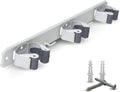  PARENCE.- Triple Support Mural à Visser Pour Balais Et Accessoires - Accroche Balai 3 Supports + 2 Crochets - 37cm)